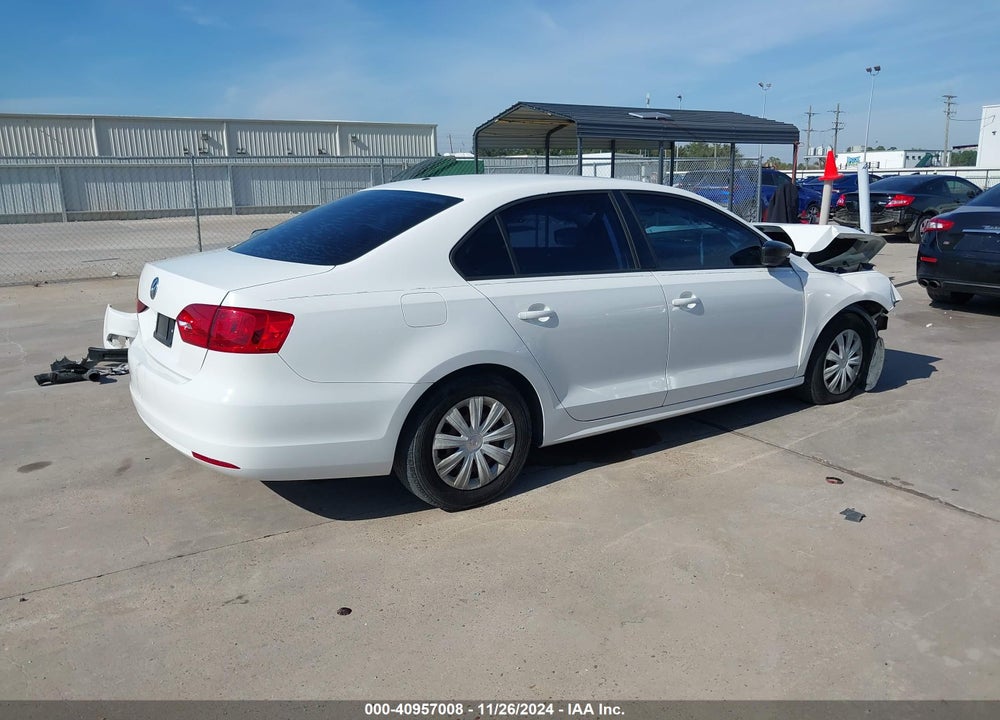 2014 VOLKSWAGEN JETTA 2.0L S VIN: 3VW2K7AJXEM368450