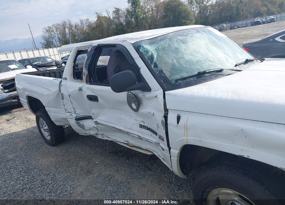 2001 DODGE RAM 1500 ST VIN: 3B7HC13Y41G759085