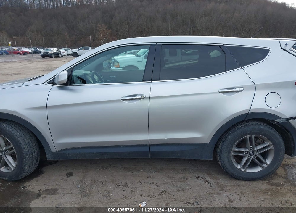 2018 HYUNDAI SANTA FE SPORT 2.4L VIN: 5XYZTDLBXJG533021
