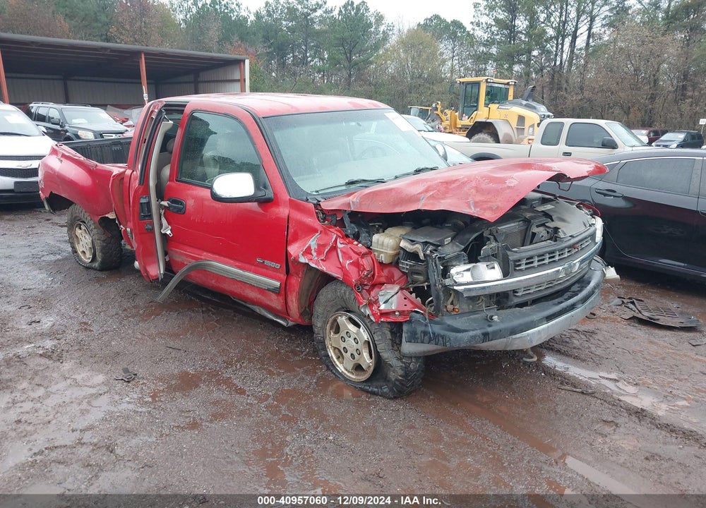 2001 CHEVROLET SILVERADO 1500 LS VIN: 2GCEK19T611377862