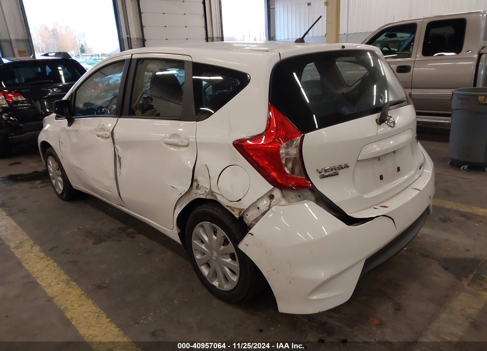 2015 NISSAN VERSA NOTE VIN: 3N1CE2CP3FL394398