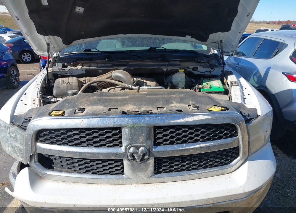 2016 RAM 1500 VIN: 1C6RR6GT7GS240717