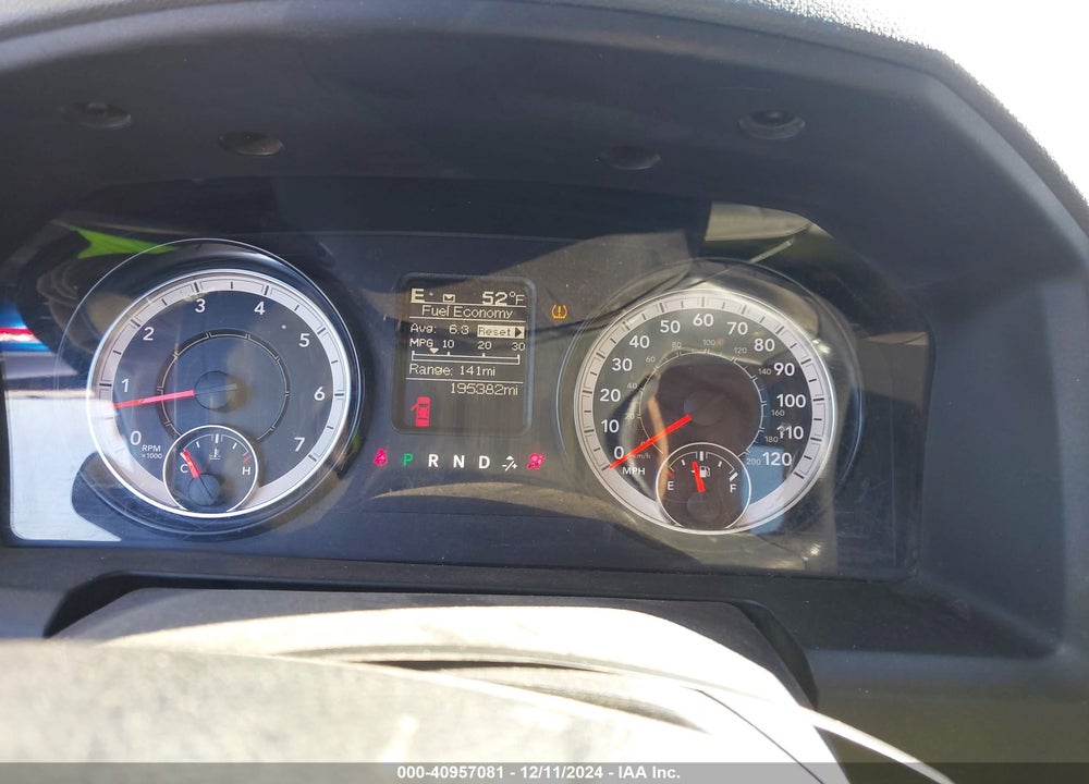 2016 RAM 1500 VIN: 1C6RR6GT7GS240717