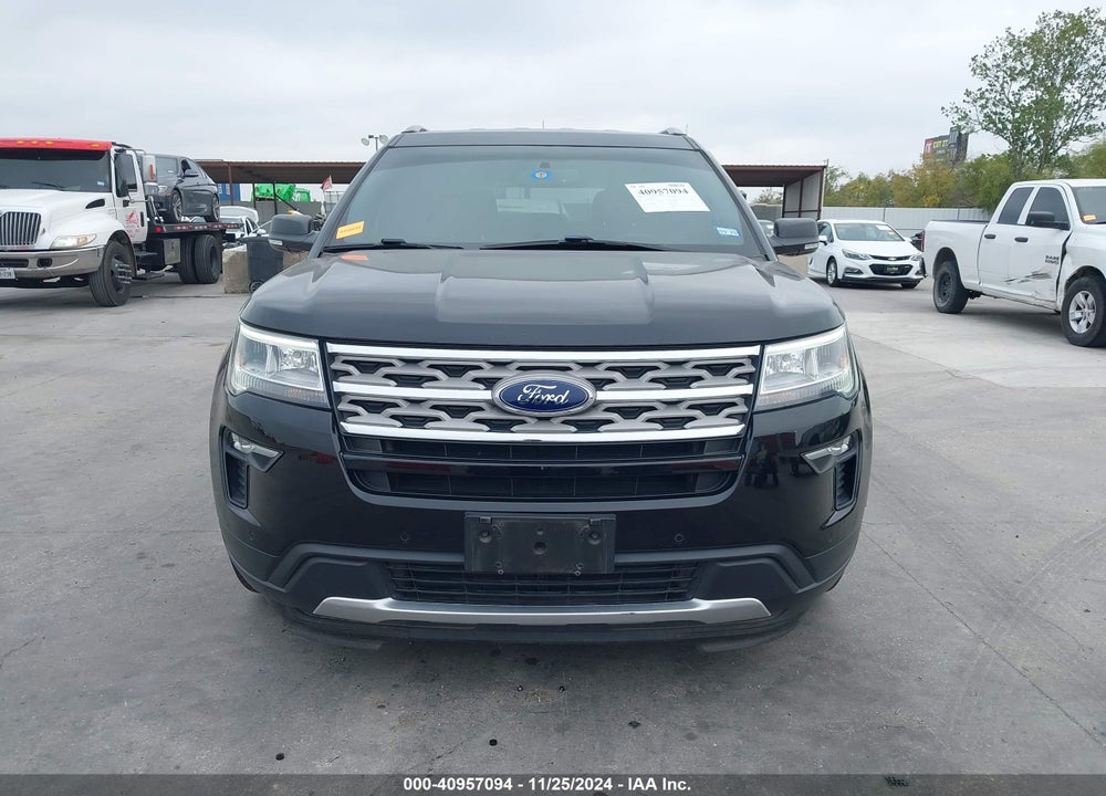 2019 FORD EXPLORER XLT VIN: 1FM5K7D8XKGB38532