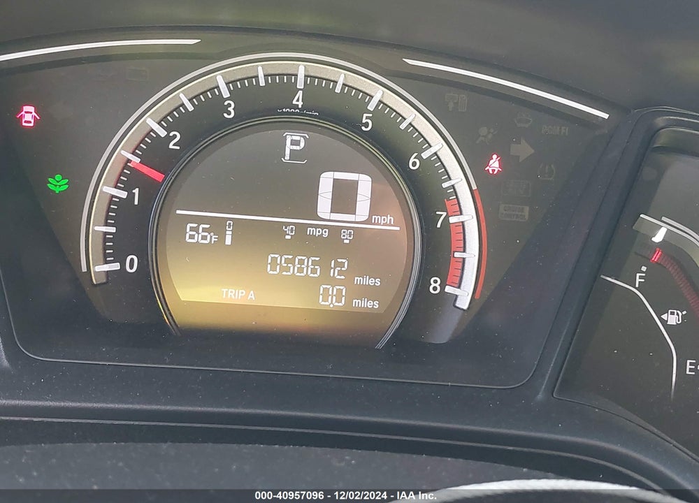 2018 HONDA CIVIC LX VIN: 2HGFC2F52JH538987