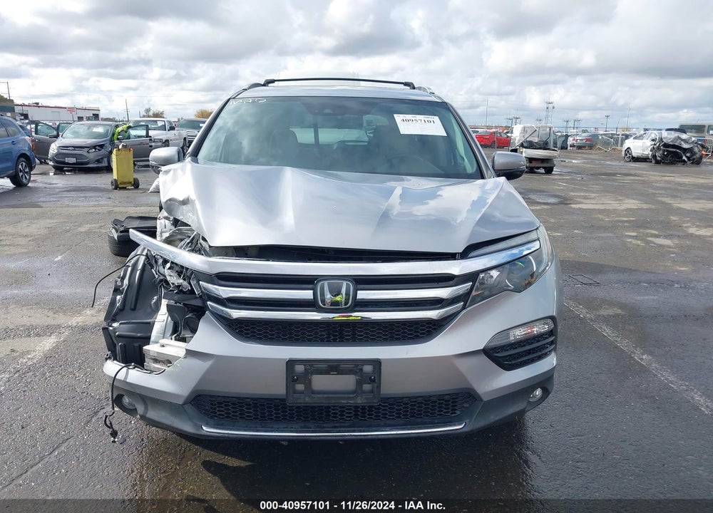 2018 HONDA PILOT ELITE VIN: 5FNYF6H08JB053248