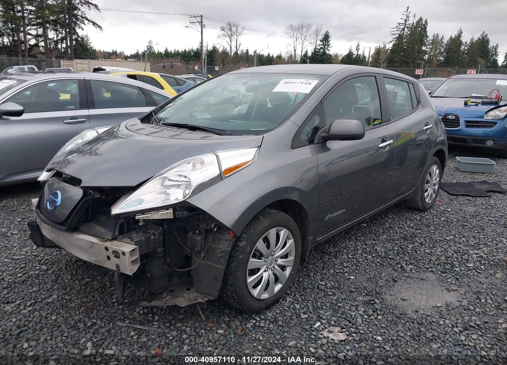 2015 NISSAN LEAF VIN: 1N4AZ0CP4FC301077