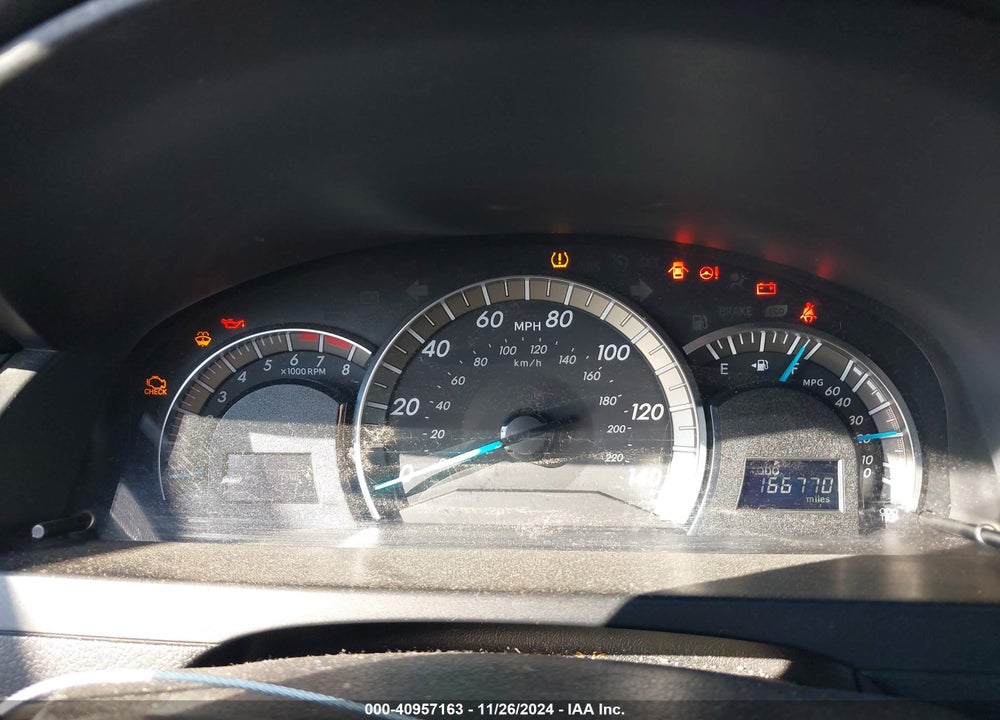 2014 TOYOTA CAMRY SE VIN: 4T1BF1FK9EU734377
