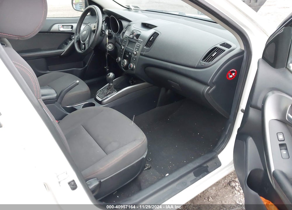 2011 KIA FORTE SX VIN: KNAFW4A37B5389408