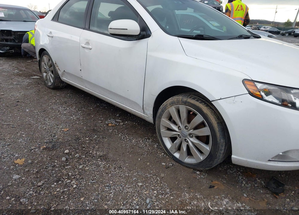 2011 KIA FORTE SX VIN: KNAFW4A37B5389408