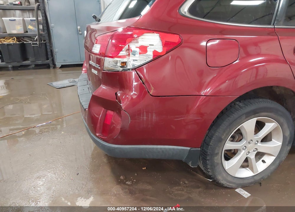 2014 SUBARU OUTBACK 2.5I LIMITED VIN: 4S4BRBMC1E3258706