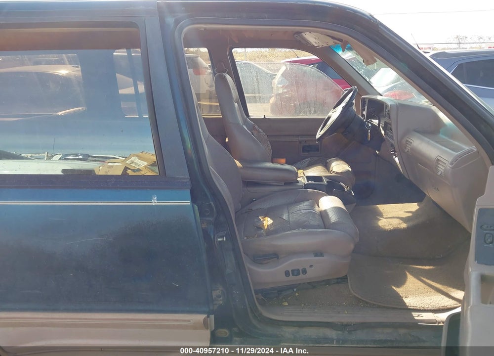 1994 FORD EXPLORER VIN: 1FMDU34X0RUC12719