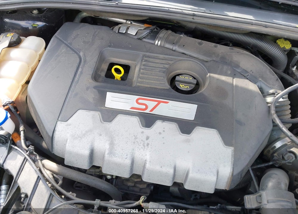 2017 FORD FOCUS ST VIN: 1FADP3L90HL276137