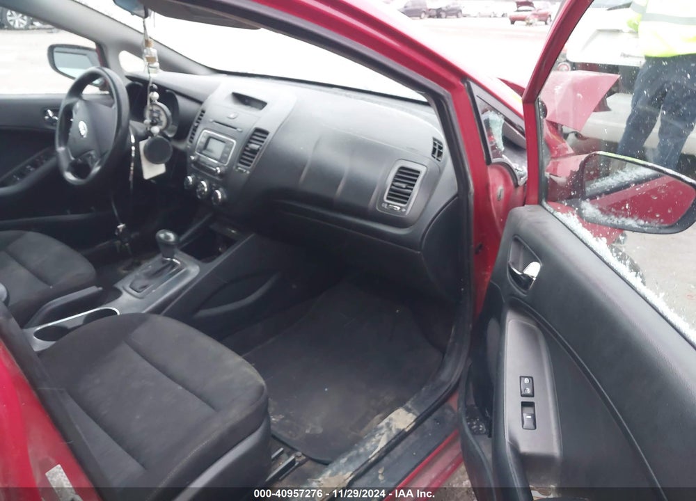 2016 KIA FORTE LX VIN: KNAFK4A66G5612552