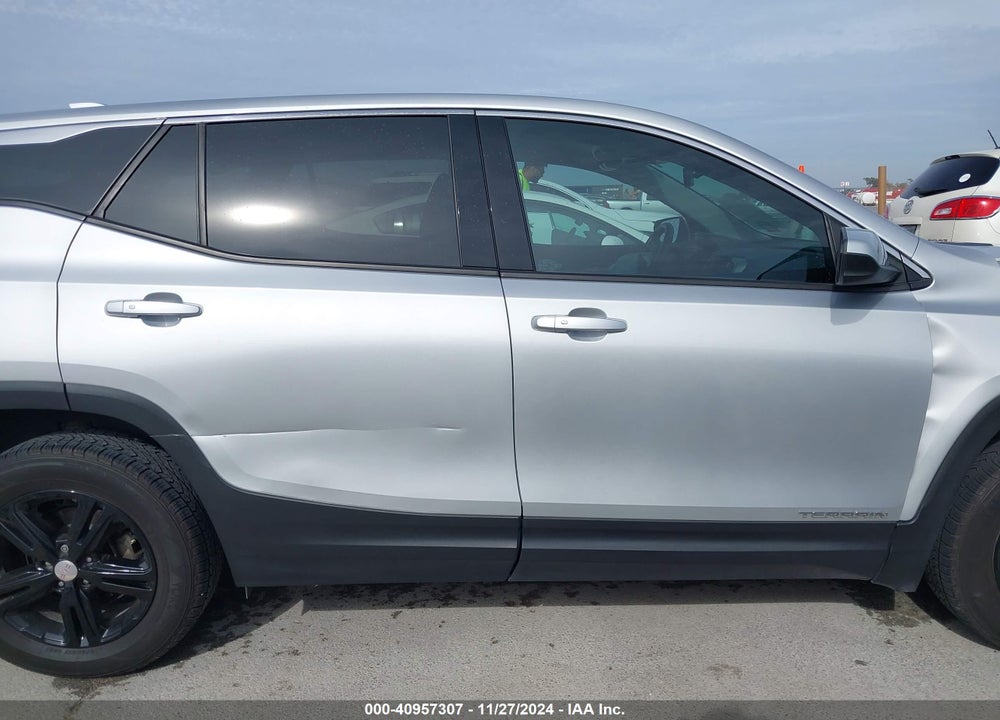 2018 GMC TERRAIN SLE VIN: 3GKALMEV7JL410679
