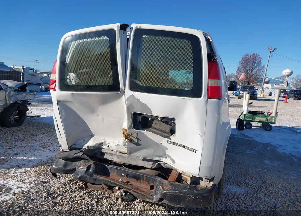 2006 CHEVROLET EXPRESS WORK VAN VIN: 1GCGG25U661205469