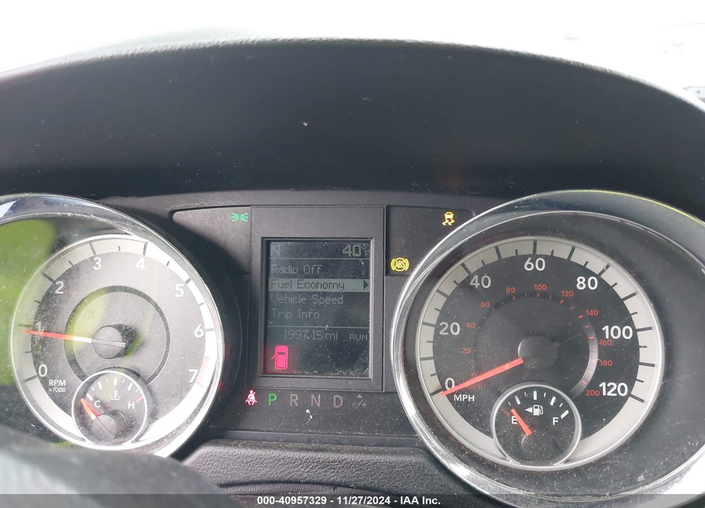 2011 DODGE GRAND CARAVAN CREW VIN: 2D4RN5DG7BR649982