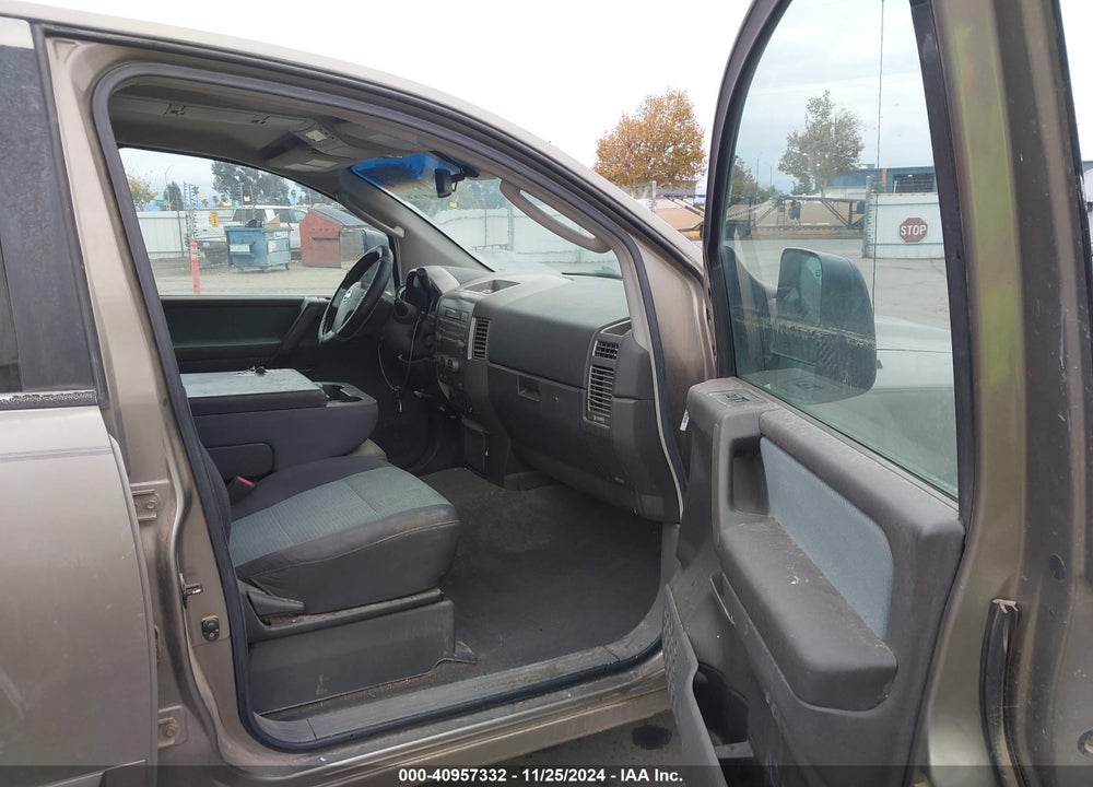 2006 NISSAN TITAN SE VIN: 1N6AA07A56N514192