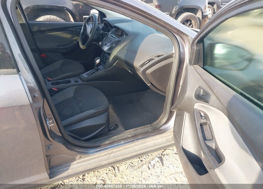 2014 FORD FOCUS S VIN: 1FADP3E27EL381074