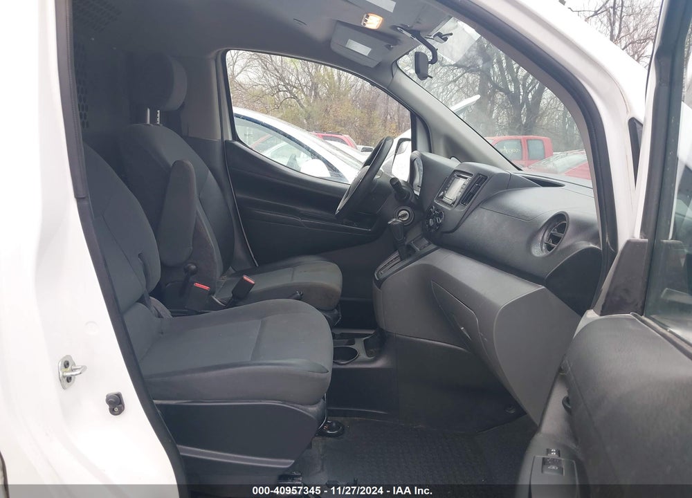 2019 NISSAN NV200 S VIN: 3N6CM0KN2KK699280