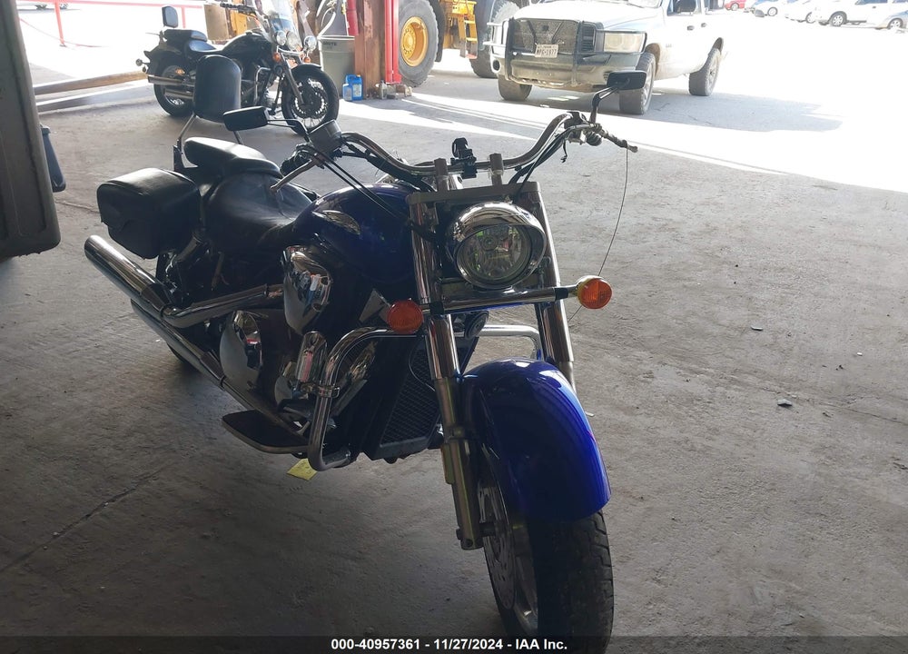 2006 HONDA VTX1300 R VIN: 1HFSC52636A309923