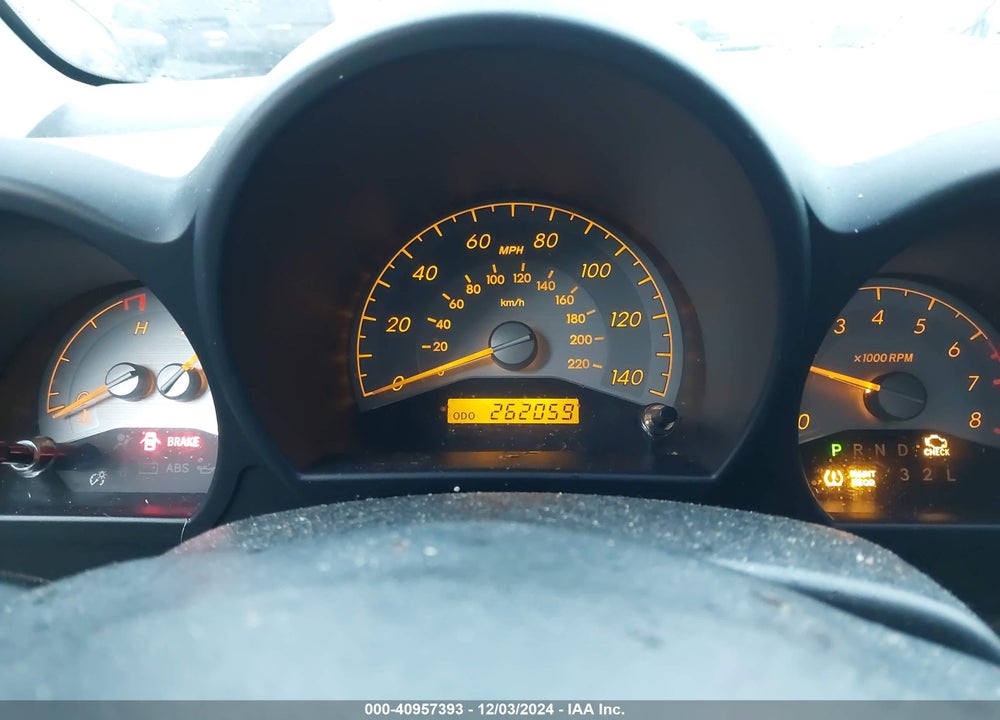 2006 SCION TC VIN: JTKDE177060112116