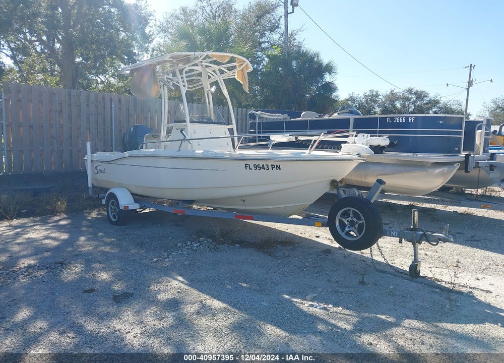 2014 SCOUT FISHING BOAT VIN: SLPMM405E314