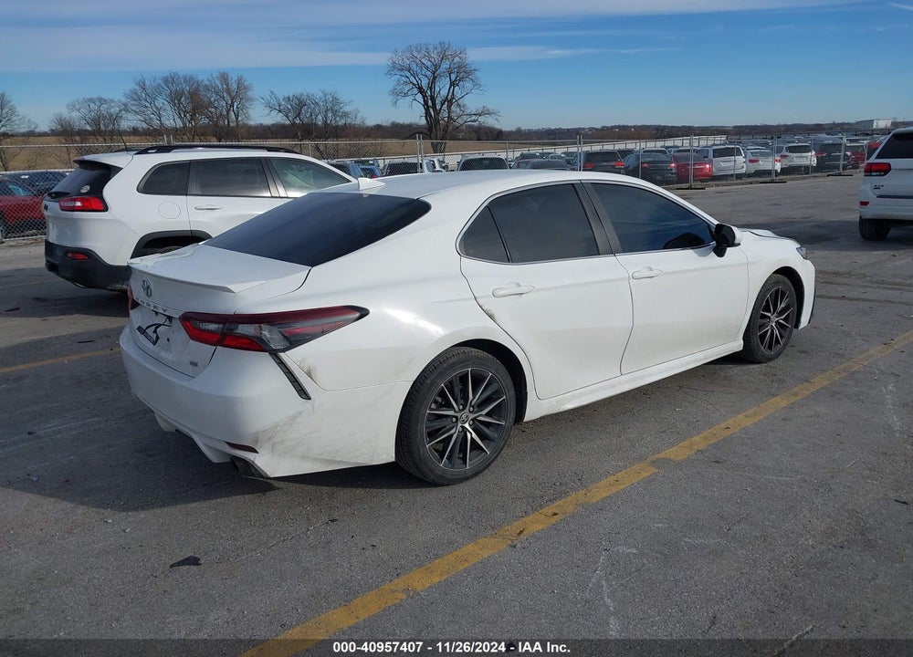 2021 TOYOTA CAMRY VIN: 4T1G11AK6MU410085