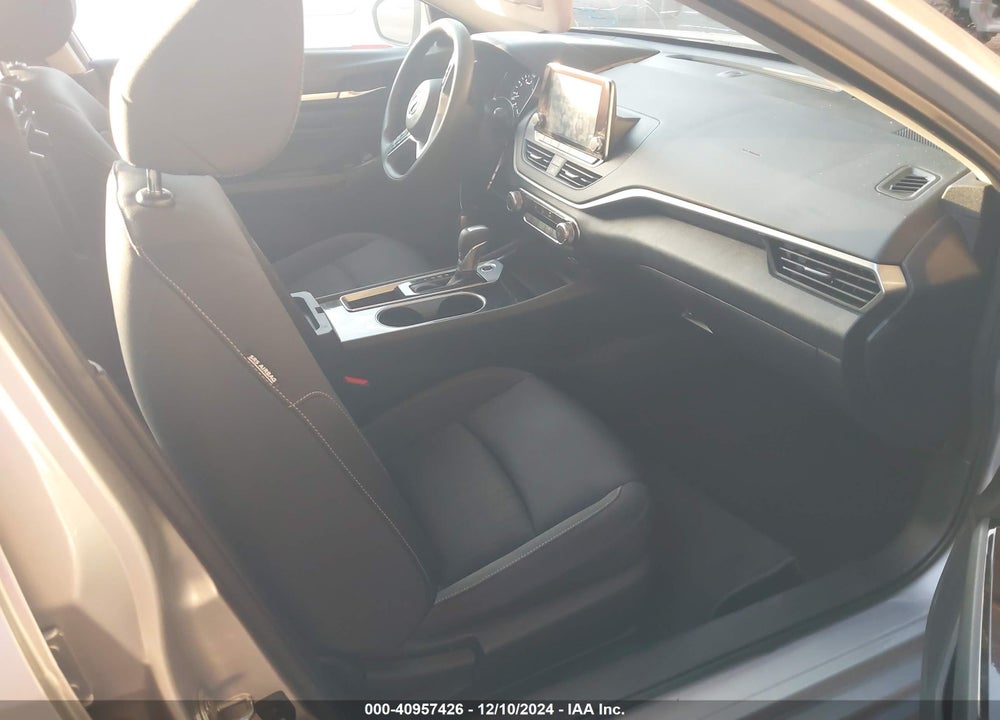 2021 NISSAN ALTIMA SV FWD VIN: 1N4BL4DV3MN342022