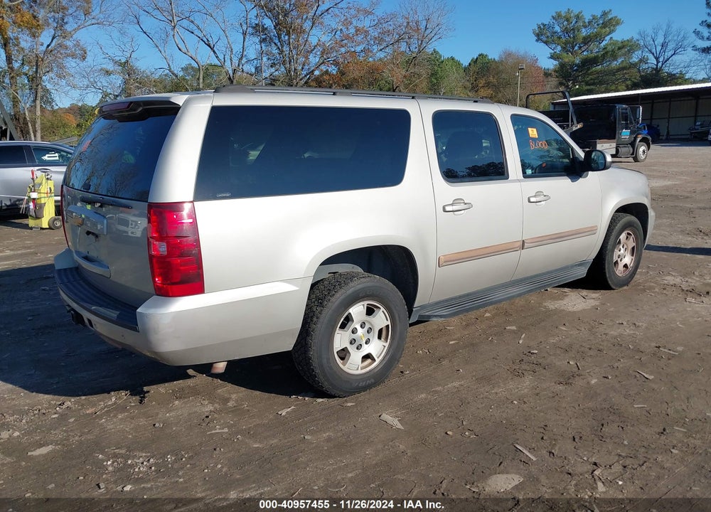 2007 CHEVROLET SUBURBAN 1500 LT VIN: 1GNFK16317R203004