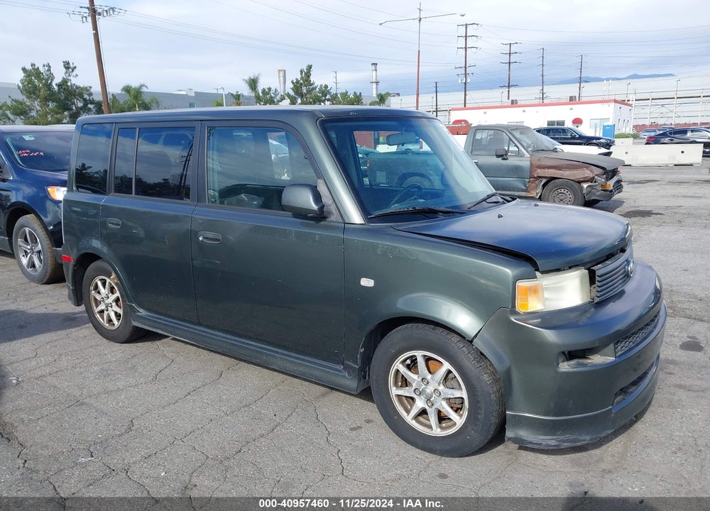 2004 SCION XB VIN: JTLKT324640143725