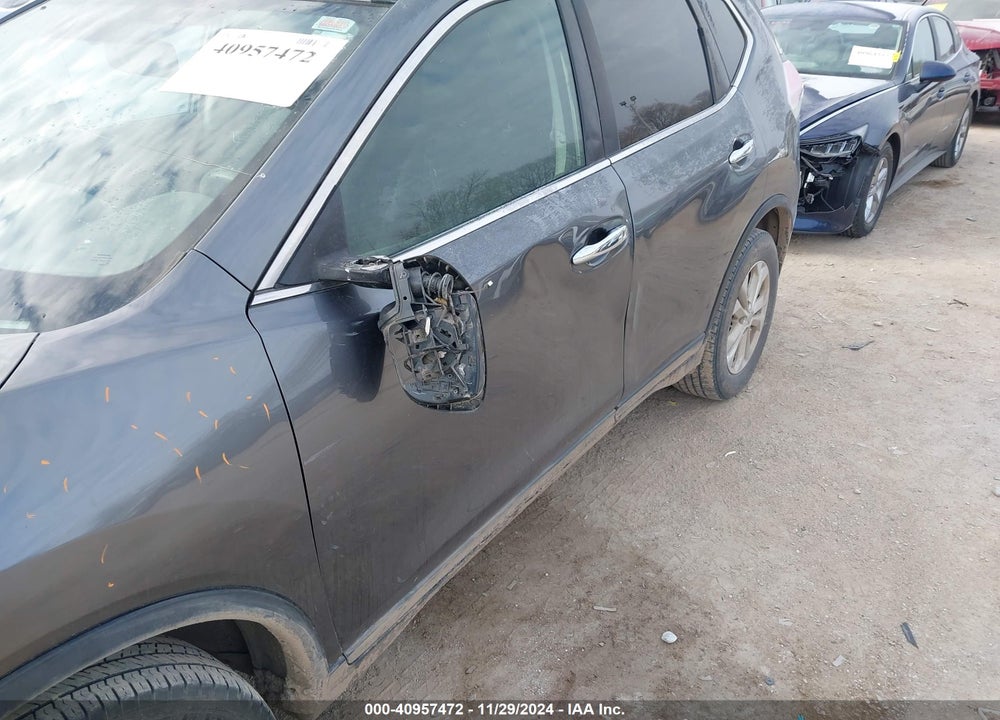 2015 NISSAN ROGUE SV VIN: 5N1AT2MKXFC849946