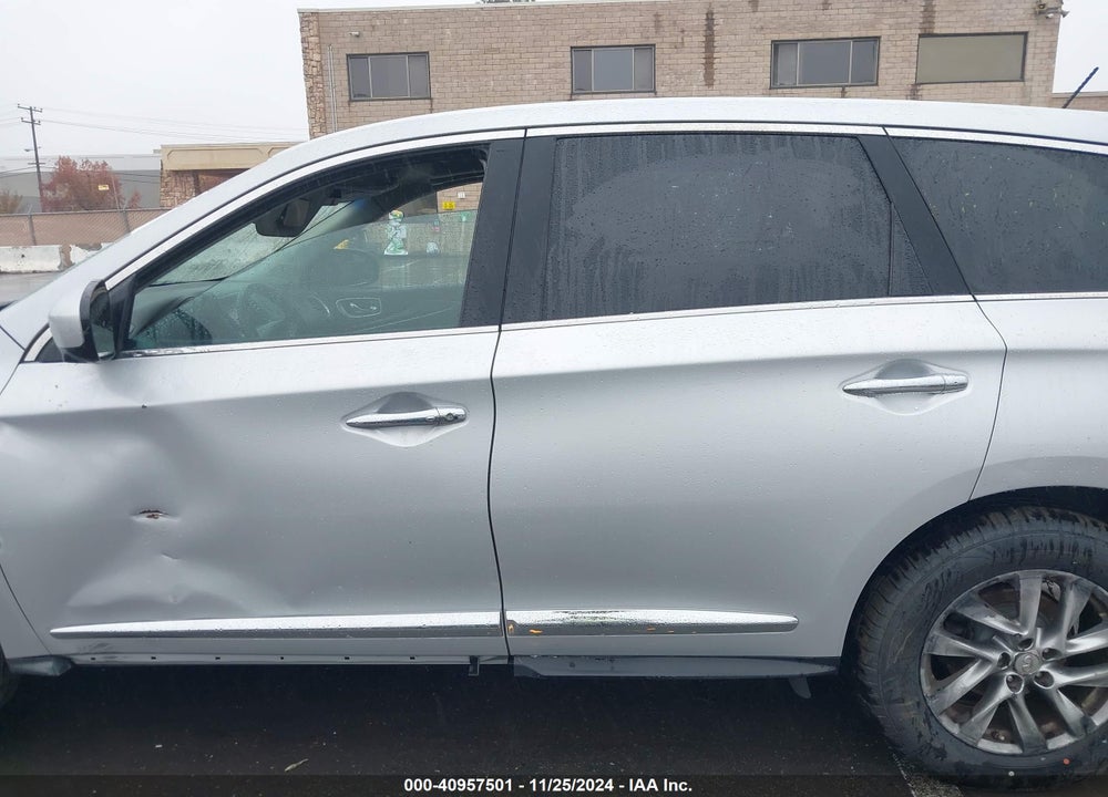 2013 INFINITI JX35 VIN: 5N1AL0MM8DC322538