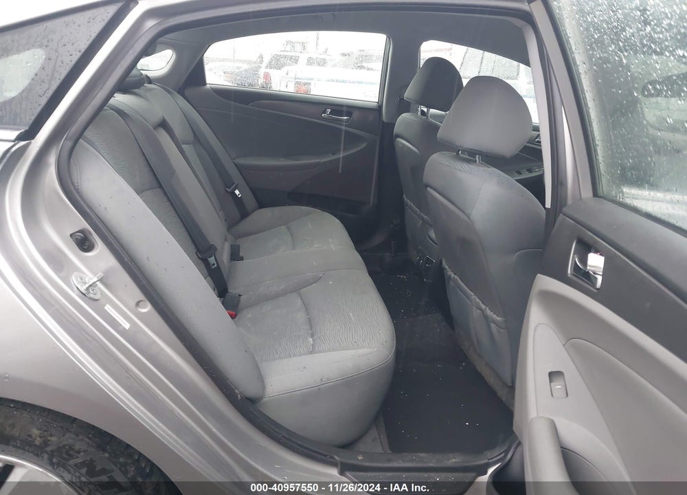 2013 HYUNDAI SONATA VIN: KMHEC4A47DA074758