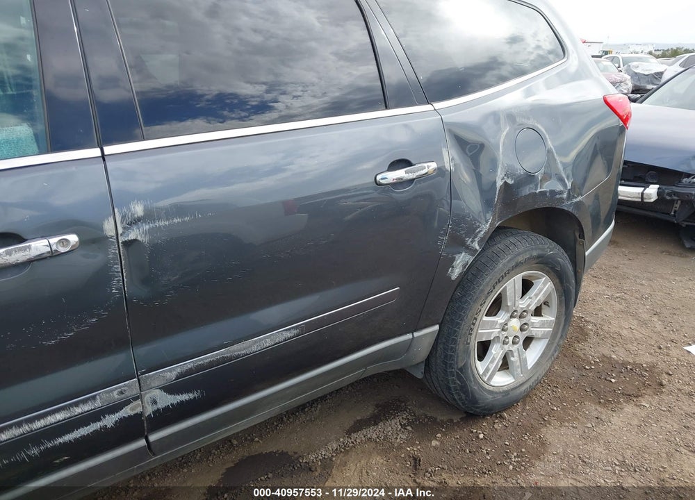2010 CHEVROLET TRAVERSE LT VIN: 1GNLRFED0AS116412