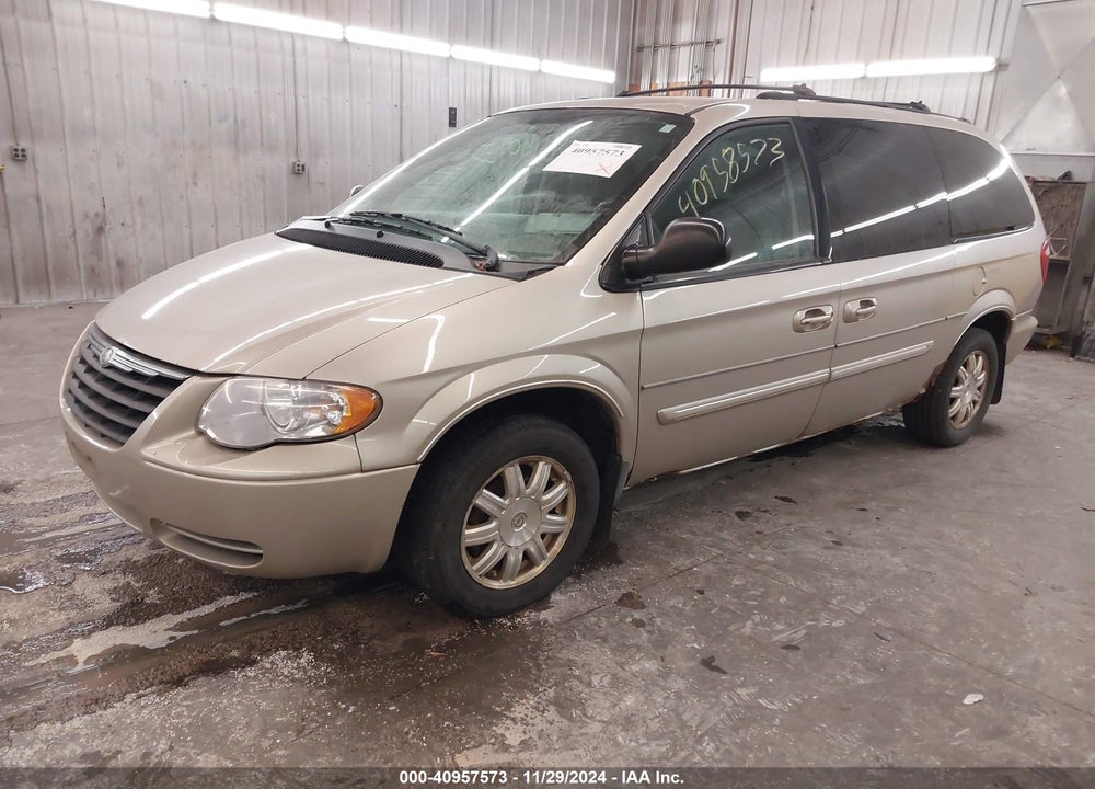 2005 CHRYSLER TOWN & COUNTRY TOURING VIN: 2C4GP54L15R517722