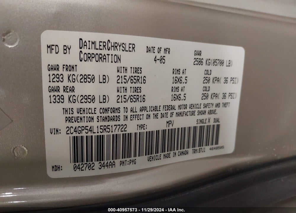 2005 CHRYSLER TOWN & COUNTRY TOURING VIN: 2C4GP54L15R517722