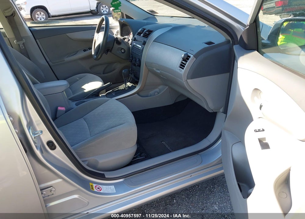2009 TOYOTA COROLLA LE VIN: JTDBL40EX99079690