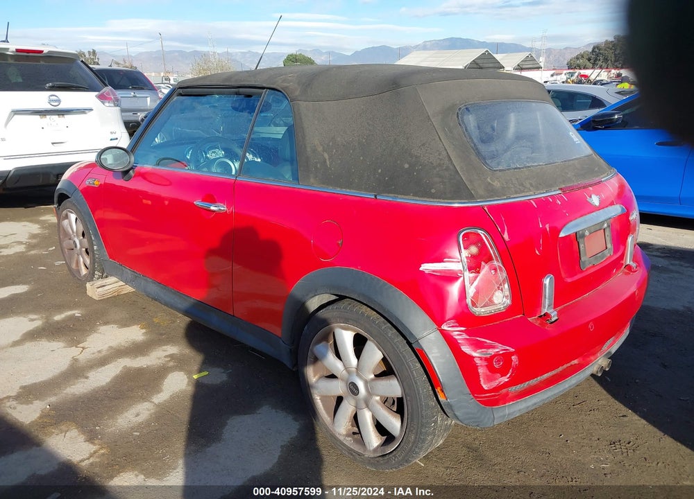 2007 MINI COOPER S VIN: WMWRH33517TJ44171