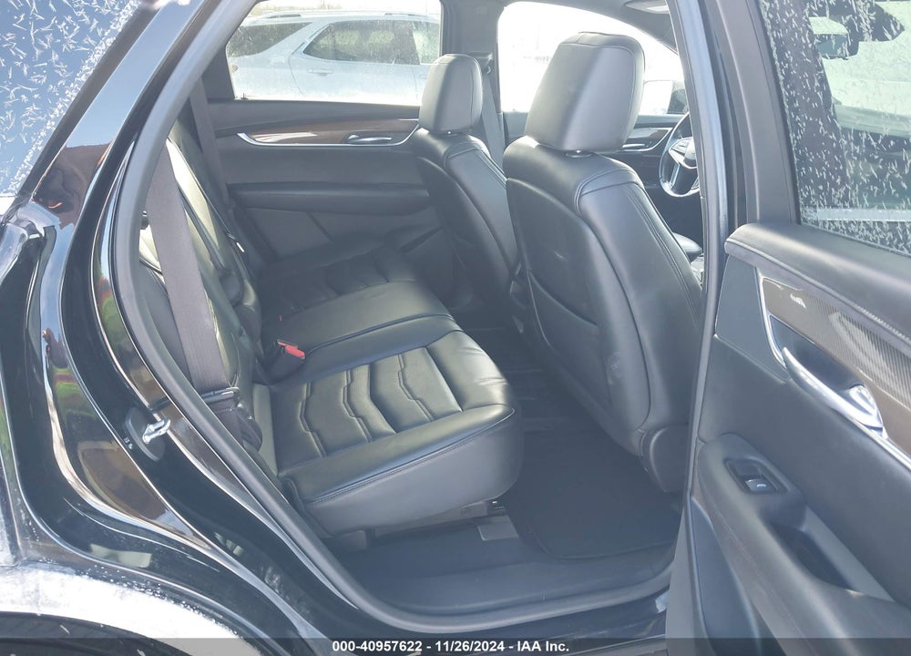 2017 CADILLAC XT5 PLATINUM VIN: 1GYKNFRS5HZ202271