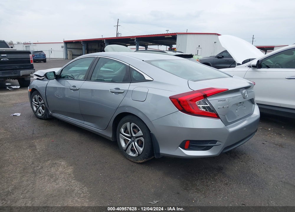 2018 HONDA CIVIC VIN: 19XFC2F66JE017242