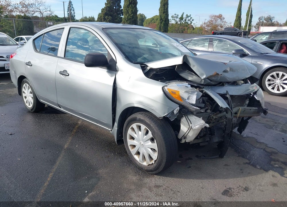 2014 NISSAN VERSA 1.6 S+ VIN: 3N1CN7AP0EL853739