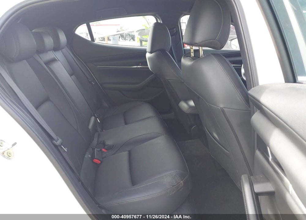 2022 MAZDA 3 SELECT VIN: JM1BPAKL4N1518910