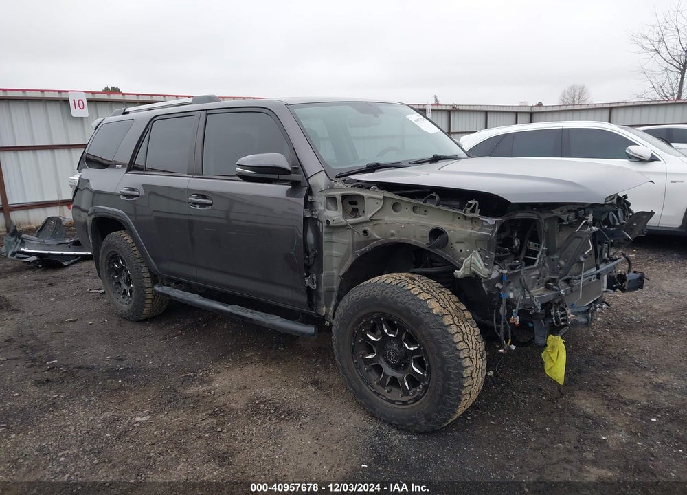 2019 TOYOTA 4RUNNER SR5 PREMIUM VIN: JTEBU5JR0K5613941