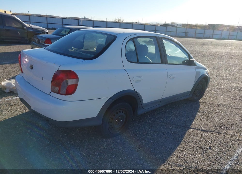 2000 TOYOTA ECHO VIN: JTDBT1235Y0035903