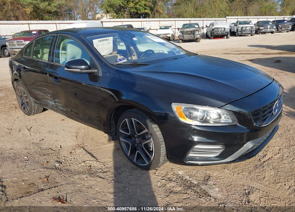 2017 VOLVO S60 T5 DYNAMIC VIN: YV126MFL1H2423874