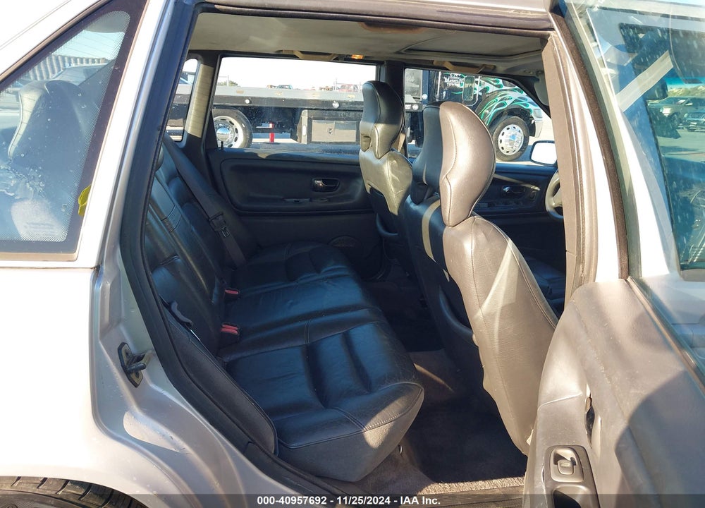 1998 VOLVO S70 VIN: YV1LS5571W1502619