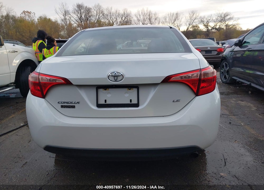 2017 TOYOTA COROLLA LE VIN: 5YFBURHE5HP690024