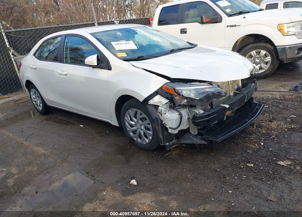 2017 TOYOTA COROLLA LE VIN: 5YFBURHE5HP690024