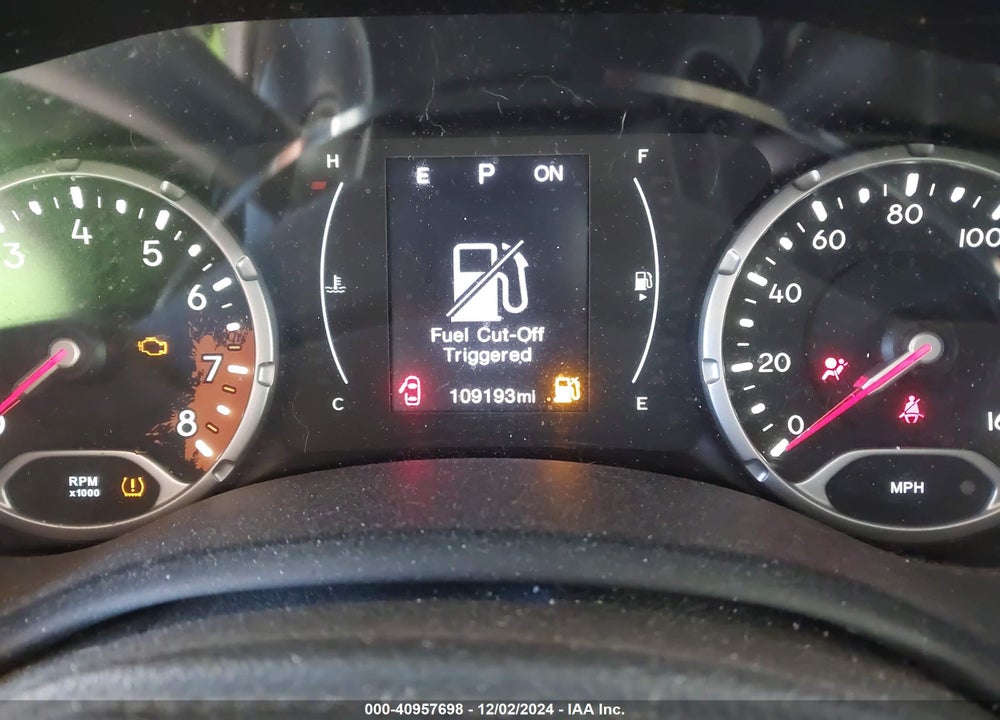 2017 JEEP RENEGADE LATITUDE 4X4 VIN: ZACCJBBB6HPF37532